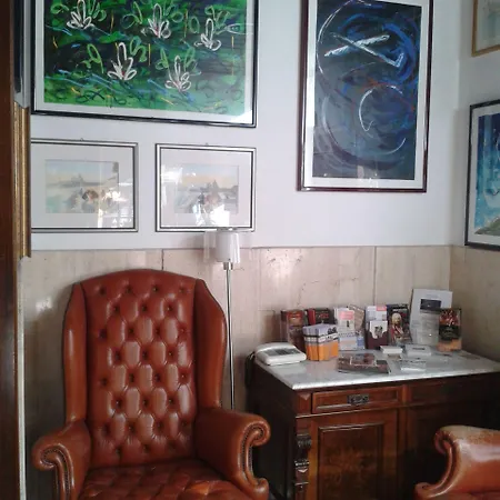 Cristallo فندق 2*