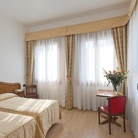 Cristallo 2* Venetië-Lido