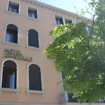 Cristallo Hotel