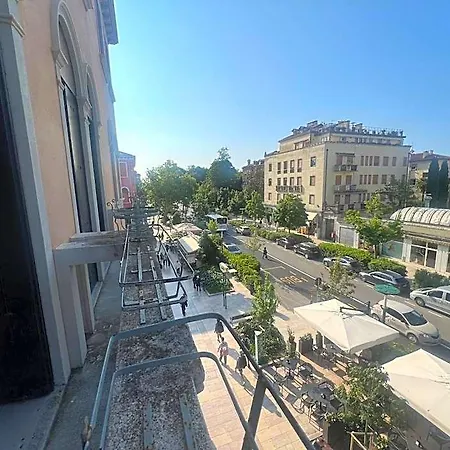 Hotel Cristallo 2*