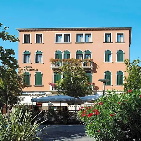 Hotel Cristallo